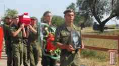 В Керчи состоялось открытие Вахты памяти Эльтиген-2014